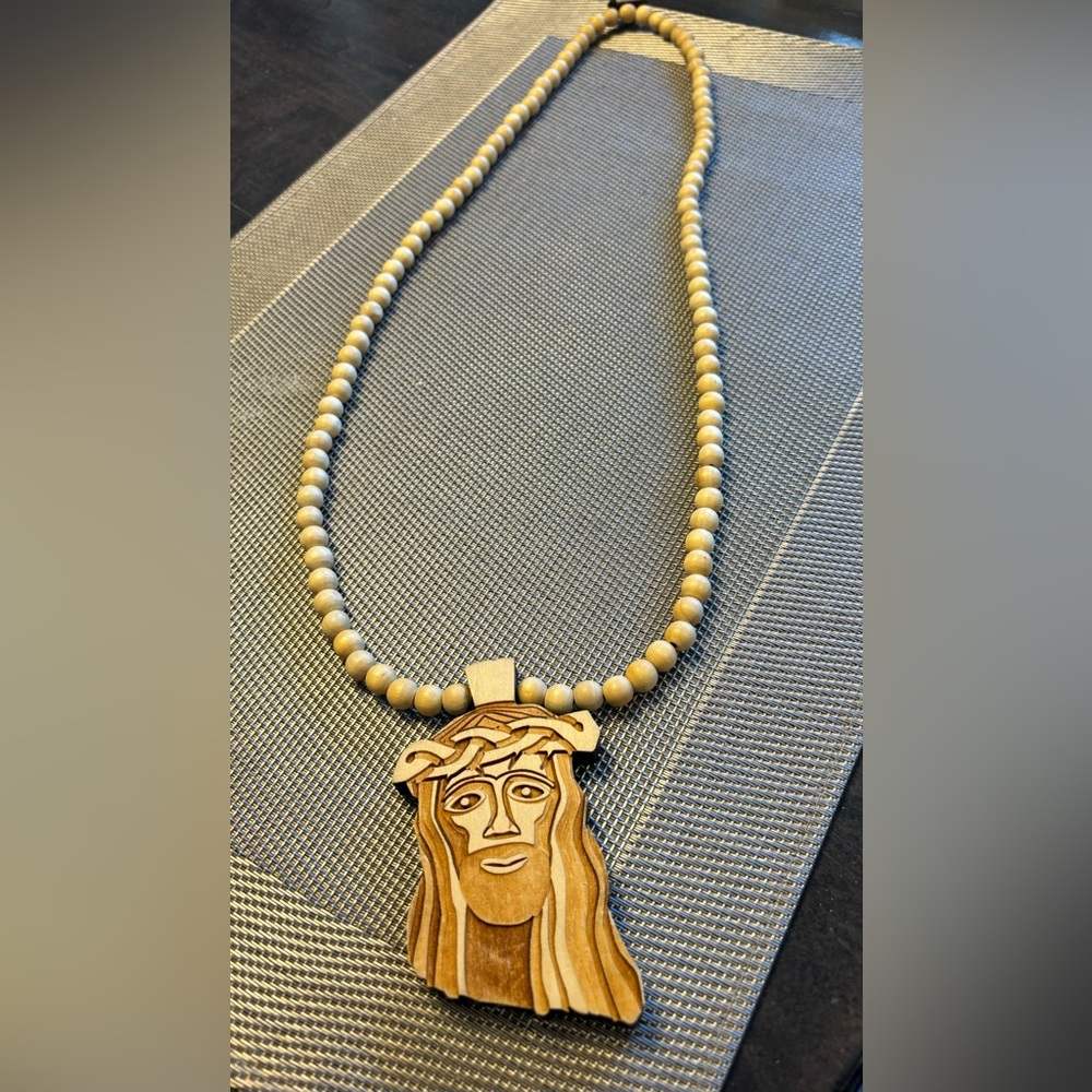 Good Wood NYC Jesus wood beads & Jesus pendant- Natural